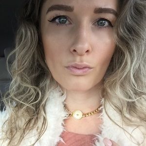 Meet your Posher, Audra